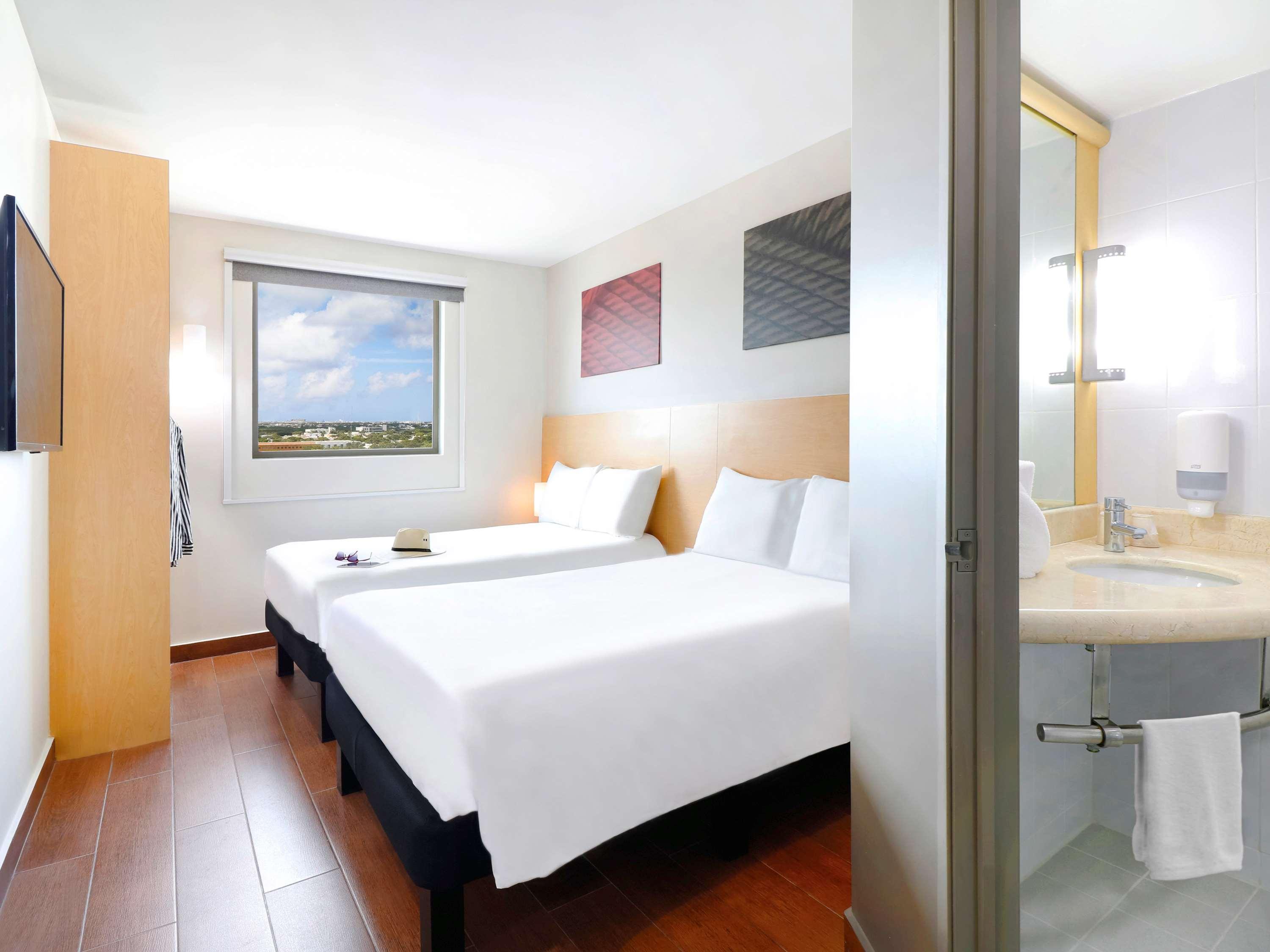 Ibis Cancun Centro Dış mekan fotoğraf