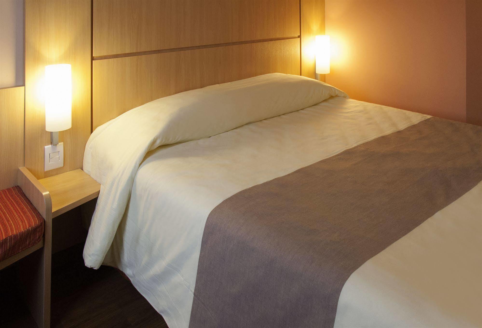 Ibis Cancun Centro Dış mekan fotoğraf